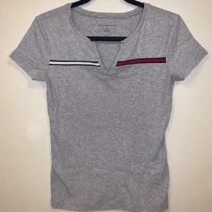 v neck tshirt